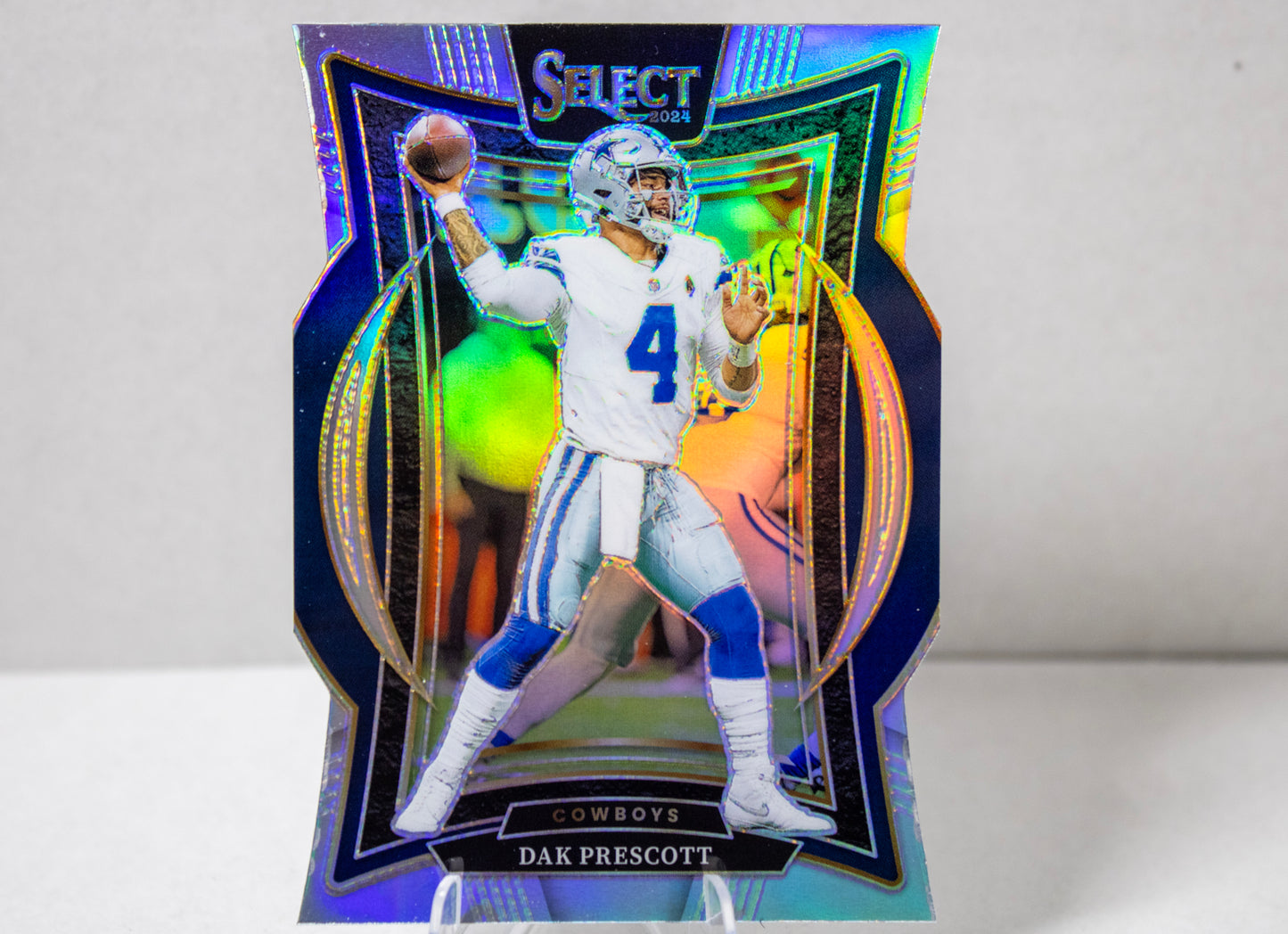 Dak Prescott – Panini Select Silver Prizm Concourse (No. 38)