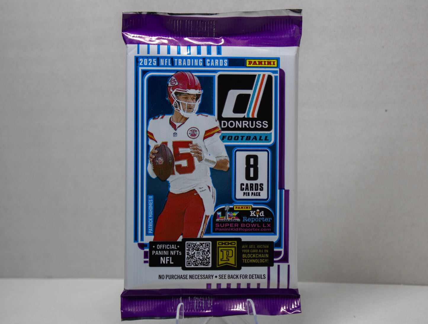 2025 Panini Donruss Football- Retail Pack (8 Cards)